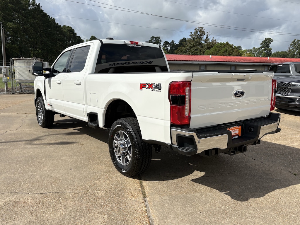 New 2026 Ford Super Duty F-250 SRW Lariat Truck Crew Cab