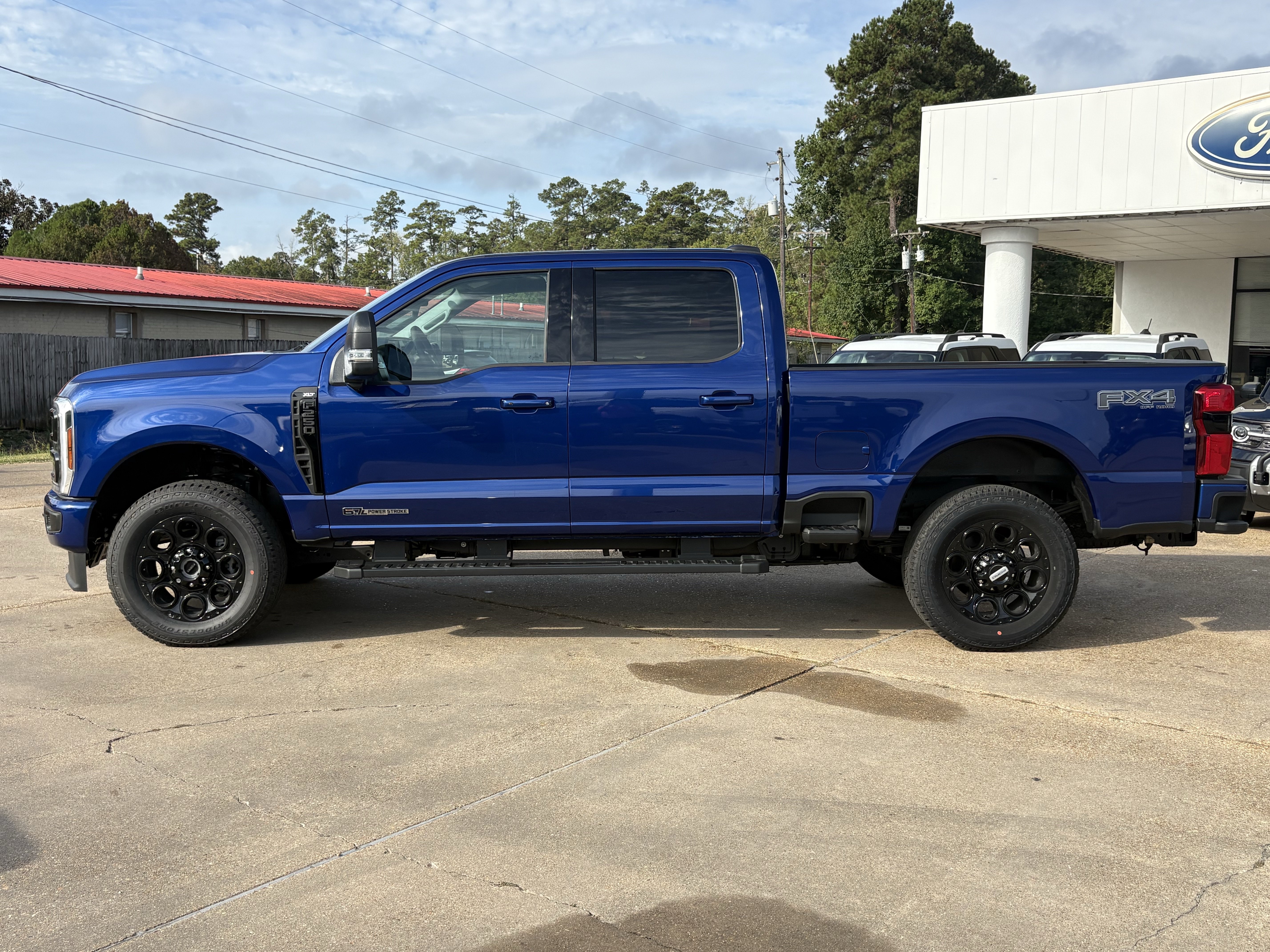 New 2026 Ford Super Duty F-250 SRW XLT Truck Crew Cab