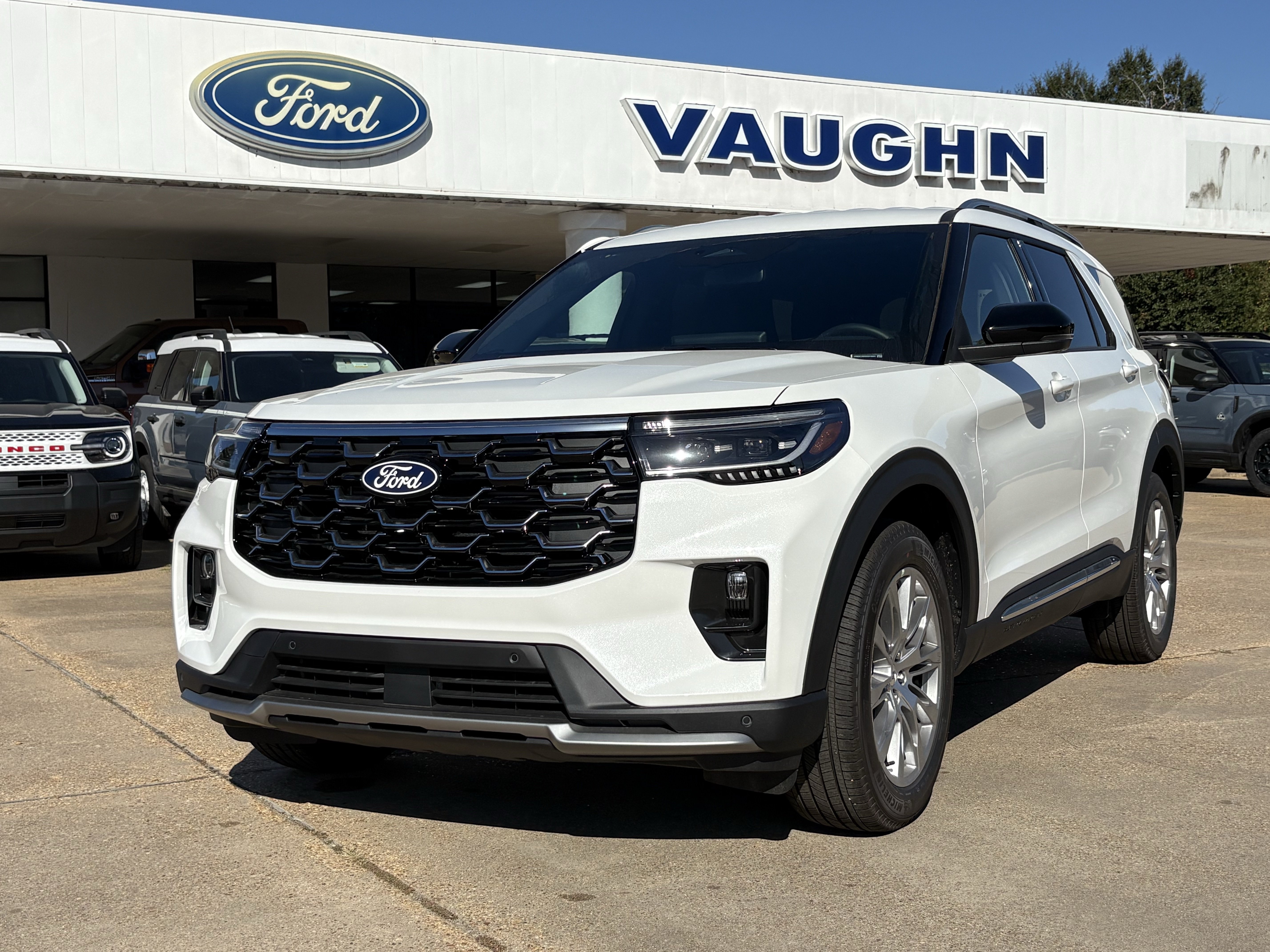 2027 Ford Explorer Platinum