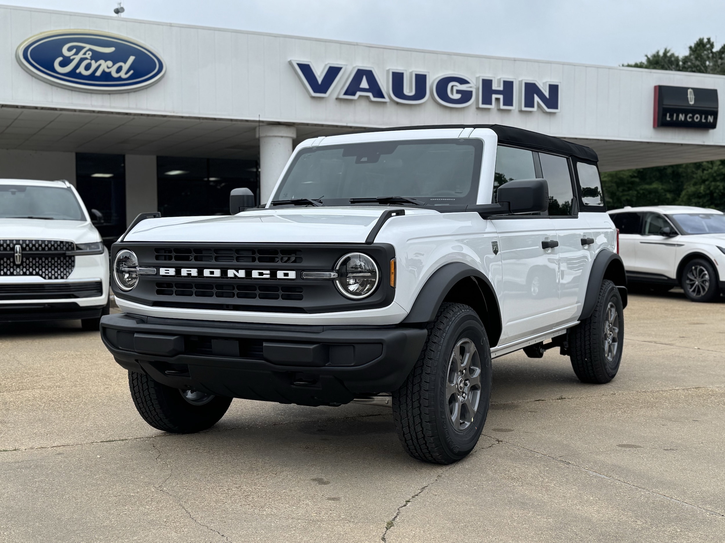 2026 Ford Bronco SUV 