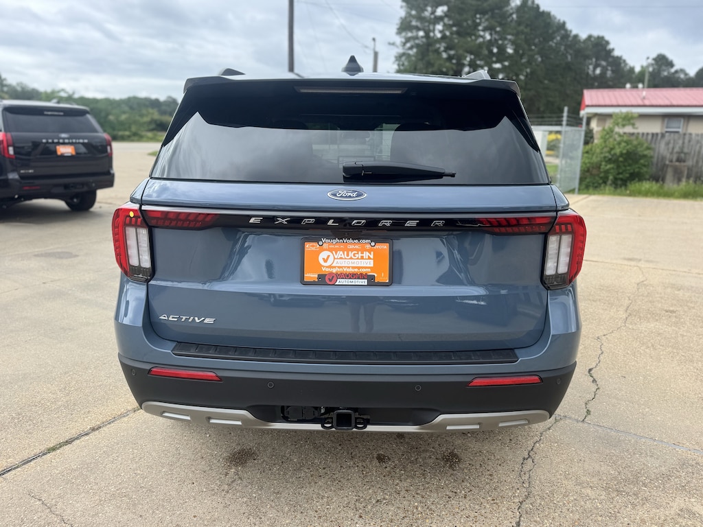 New 2026 Ford Explorer Active SUV