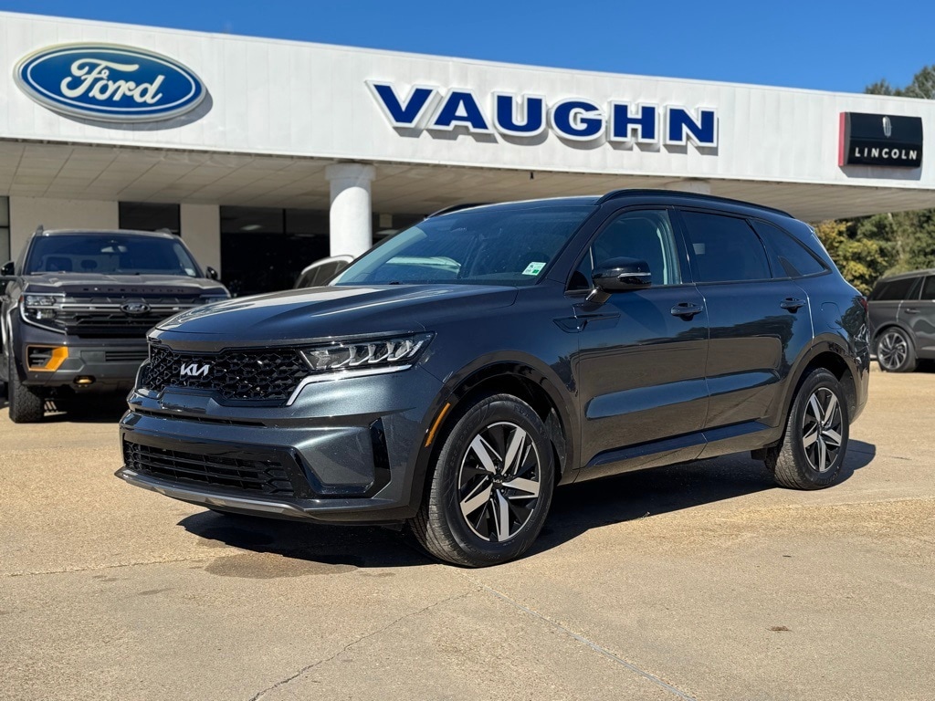 Used 2023 Kia Sorento S SUV