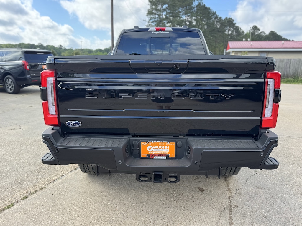 New 2026 Ford Super Duty F-350 SRW Platinum Truck Crew Cab