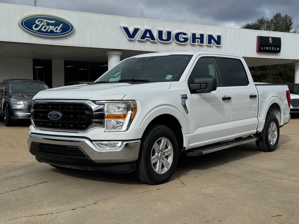 2021 Ford F-150 XLT's photo