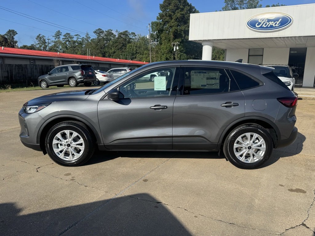 2025 Ford Escape Premium photo 2