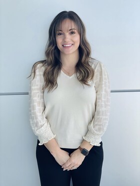 Staff member Samantha Brinkhaus from ID_b0f7d7