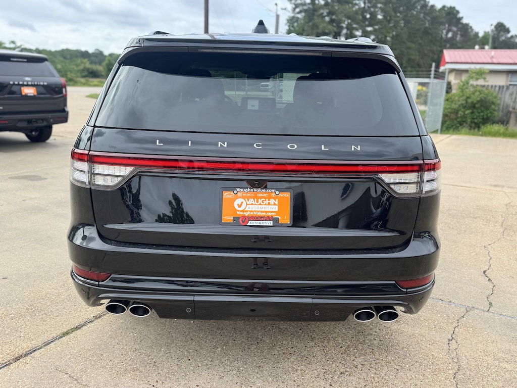 New 2026 Lincoln Aviator Premiere SUV