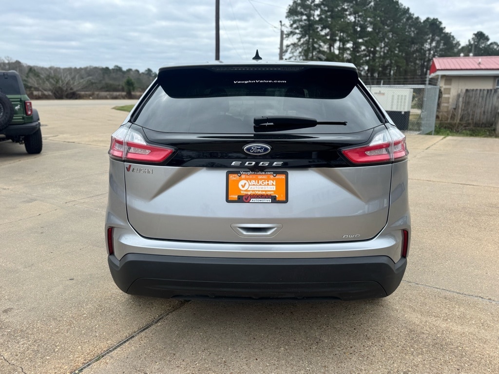 Used 2023 Ford Edge SE SUV