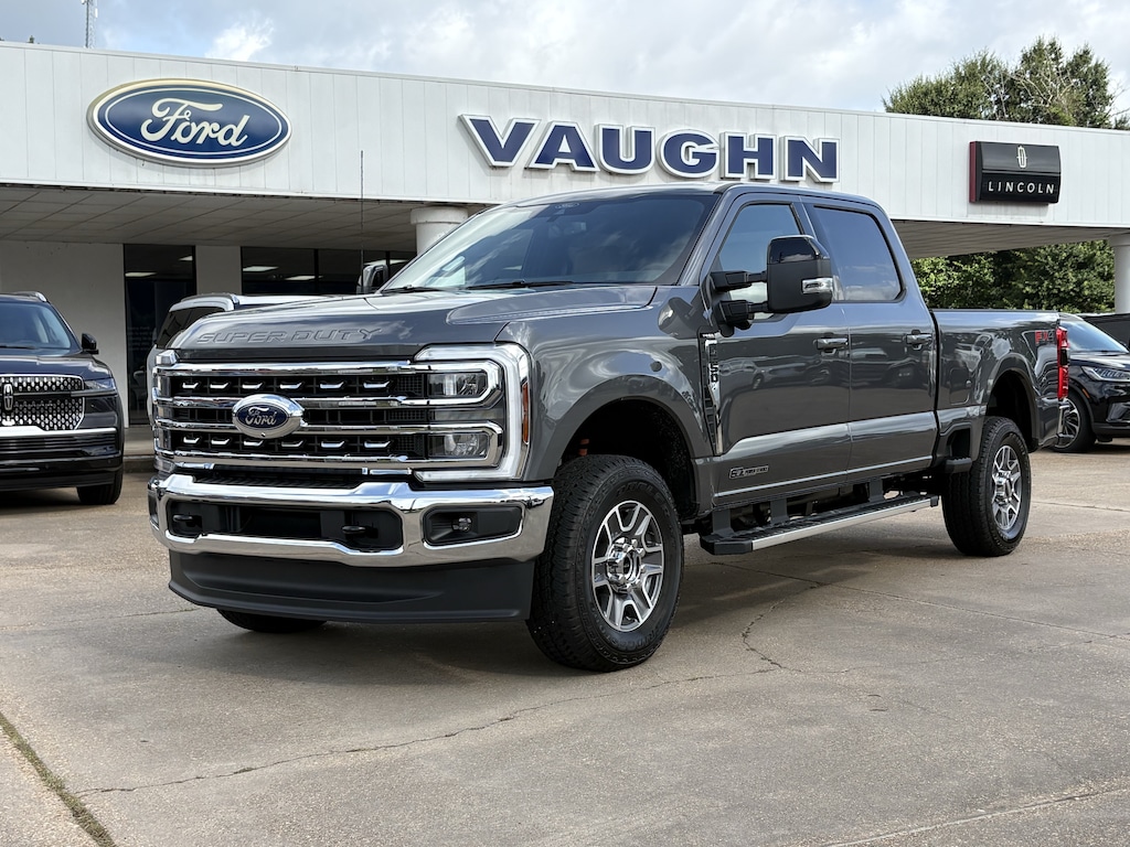 New 2026 Ford Super Duty F-250 SRW Lariat Truck Crew Cab