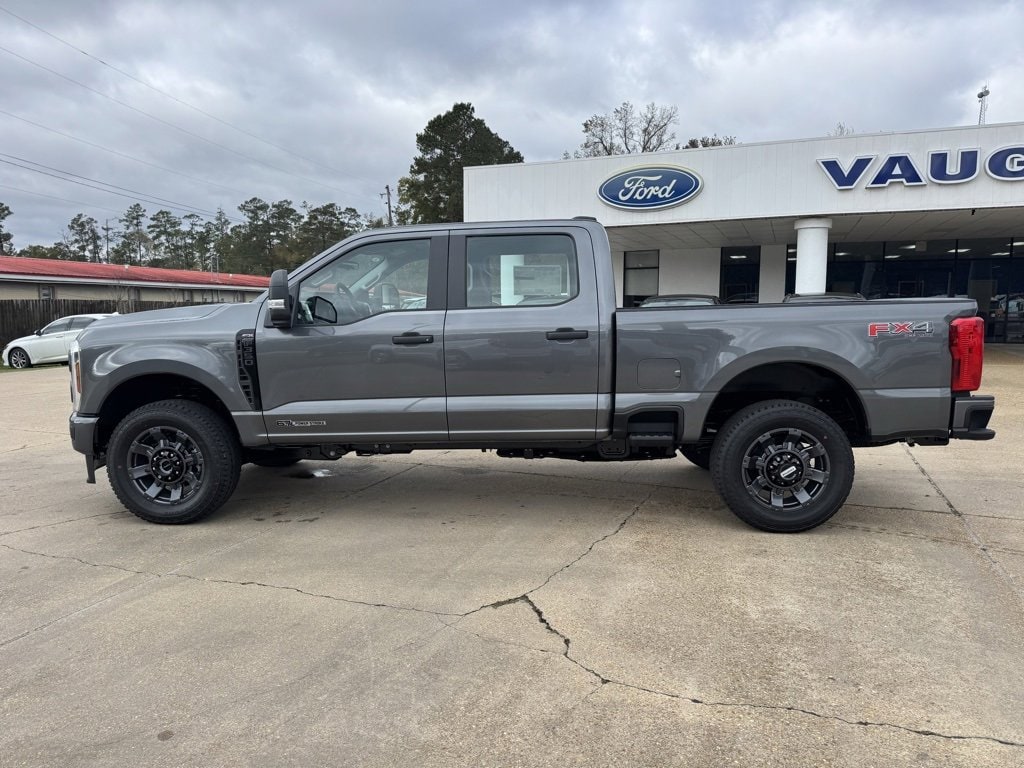 New 2026 Ford Super Duty F-350 SRW XL Truck Crew Cab