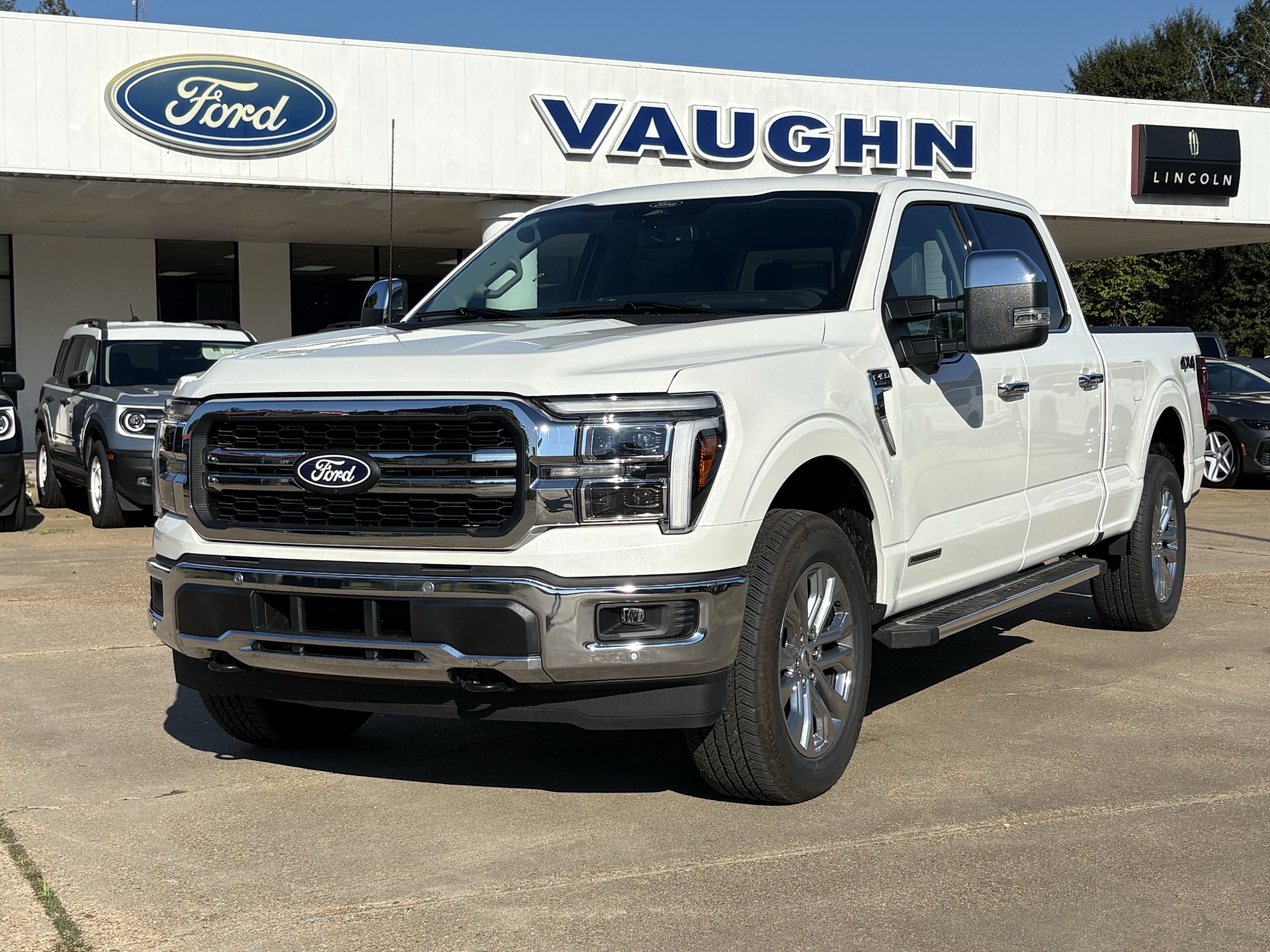 New 2025 Ford F-150 Lariat Truck SuperCrew Cab