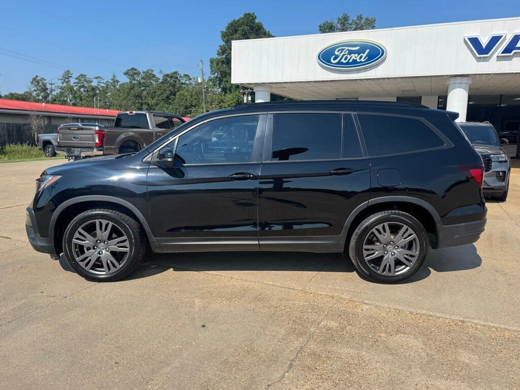 2022 Honda Pilot Sport photo 2
