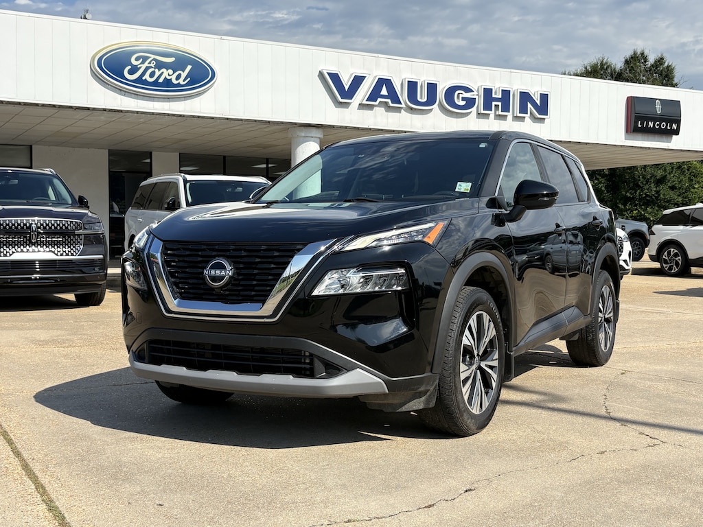 Used 2023 Nissan Rogue SV SUV