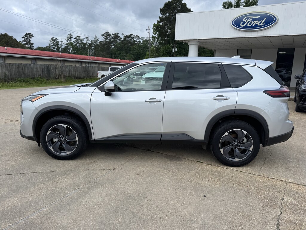 Used 2025 Nissan Rogue SV SUV