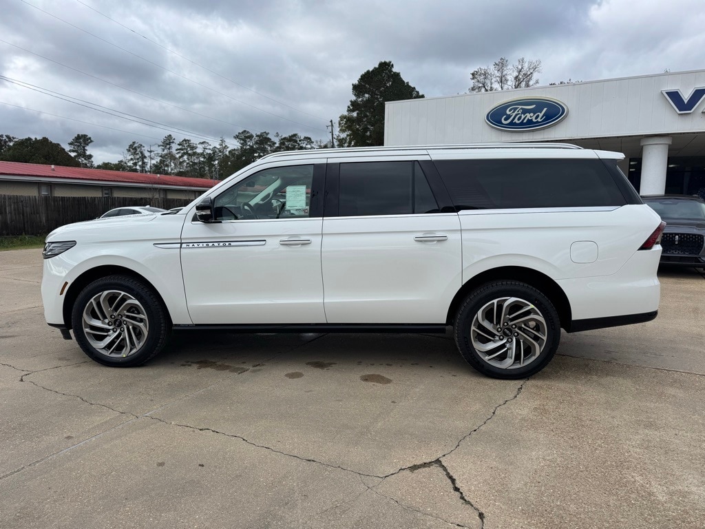 New 2025 Lincoln Navigator L Reserve SUV