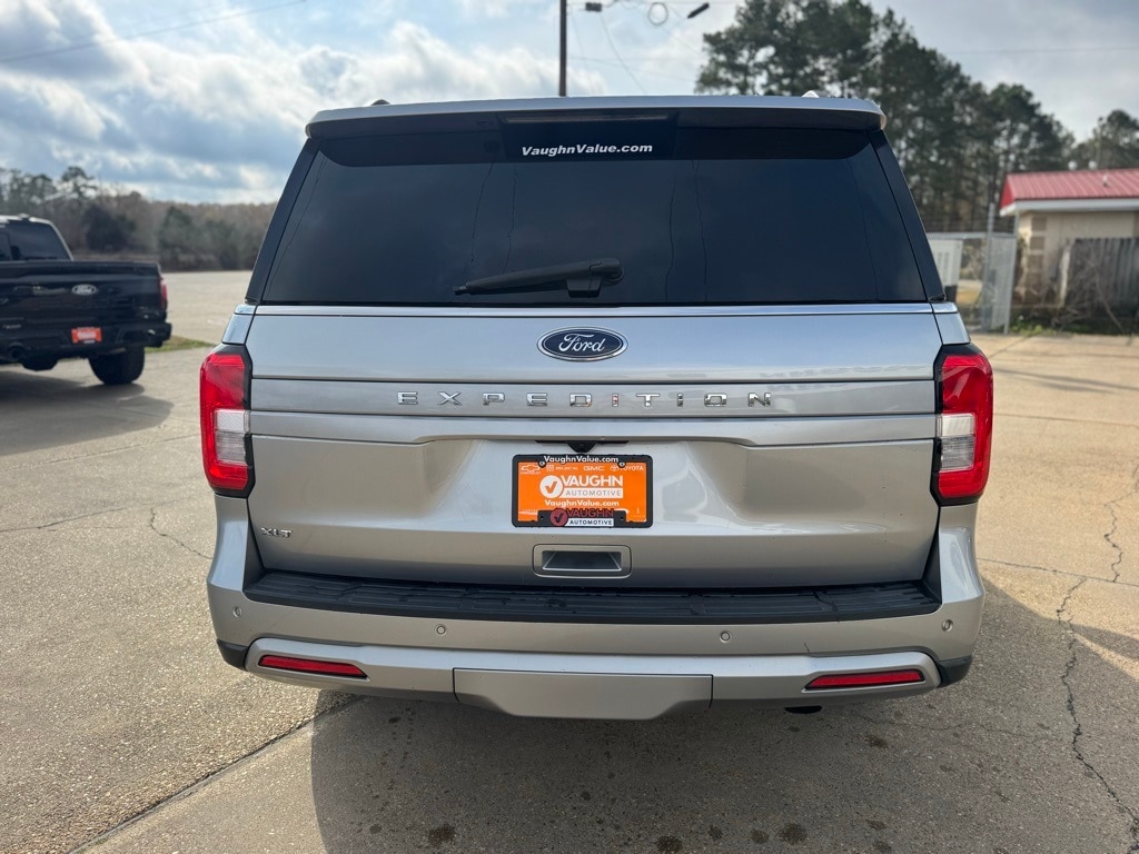 Used 2022 Ford Expedition XLT SUV