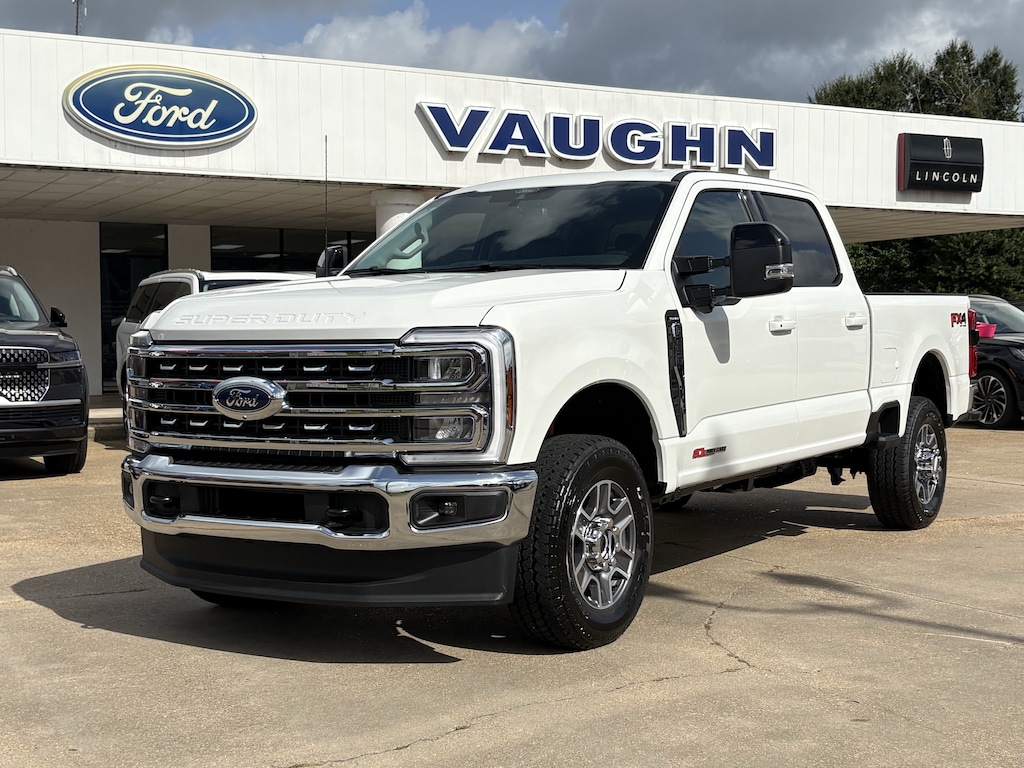 New 2026 Ford Super Duty F-250 SRW Lariat Truck Crew Cab