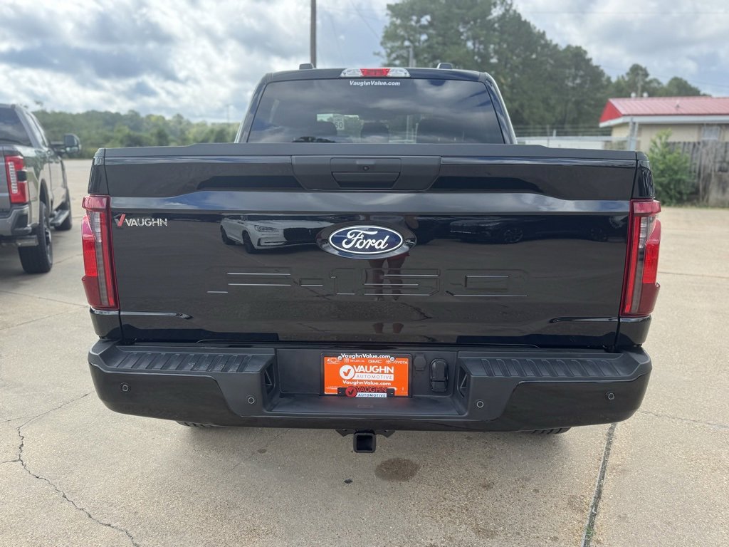 2025 Ford F-150 STX photo 4