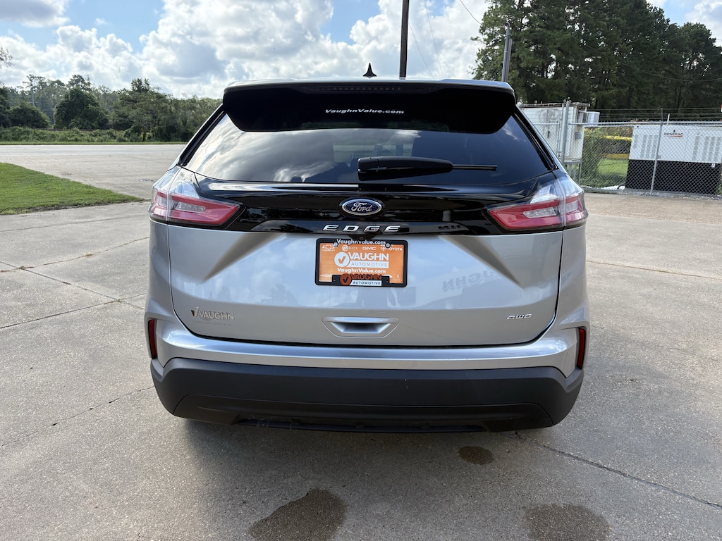 Used 2024 Ford Edge SE SUV