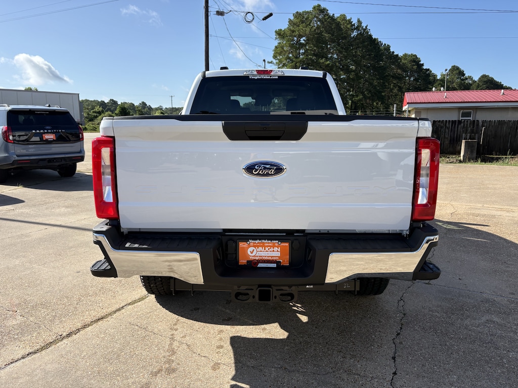 New 2026 Ford Super Duty F-250 SRW XLT Truck Crew Cab