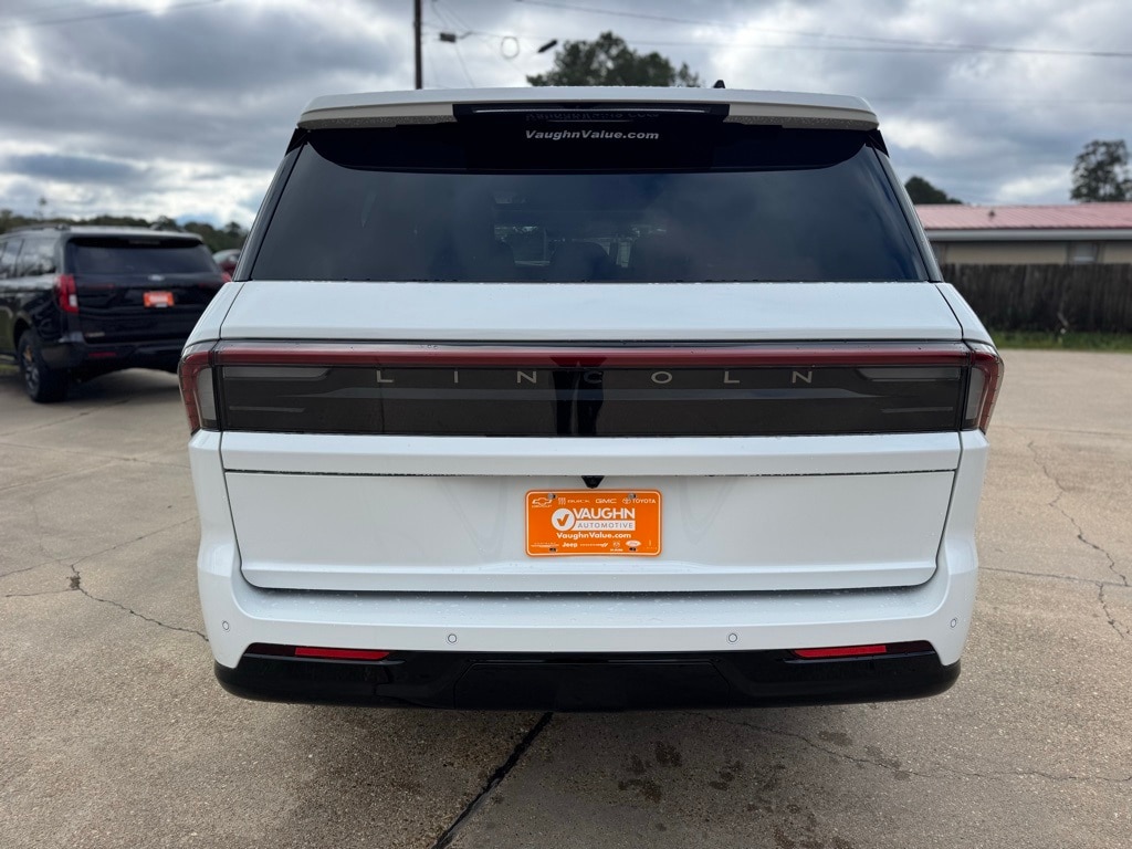 New 2025 Lincoln Navigator L Reserve SUV