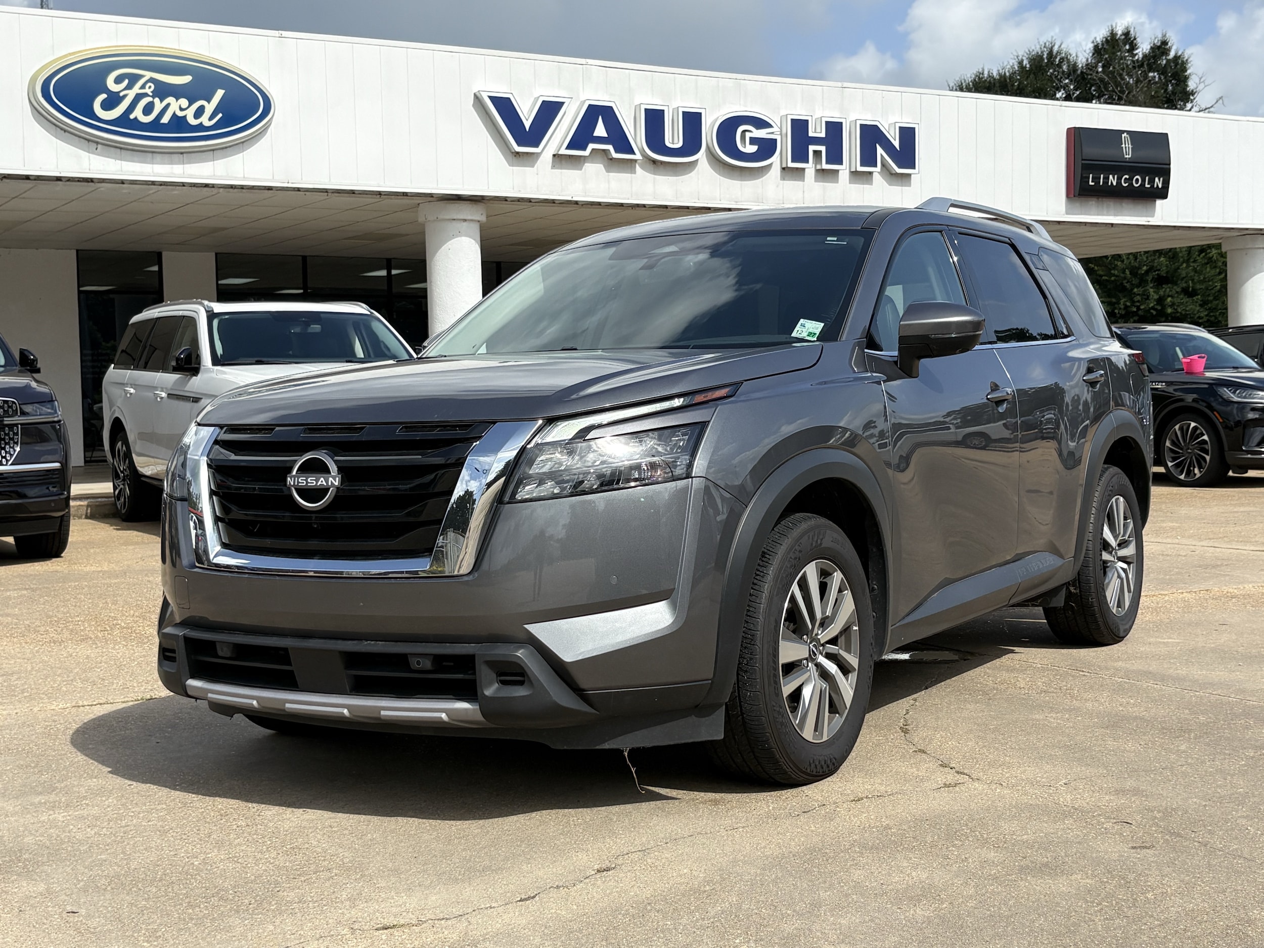 2025 Nissan Pathfinder