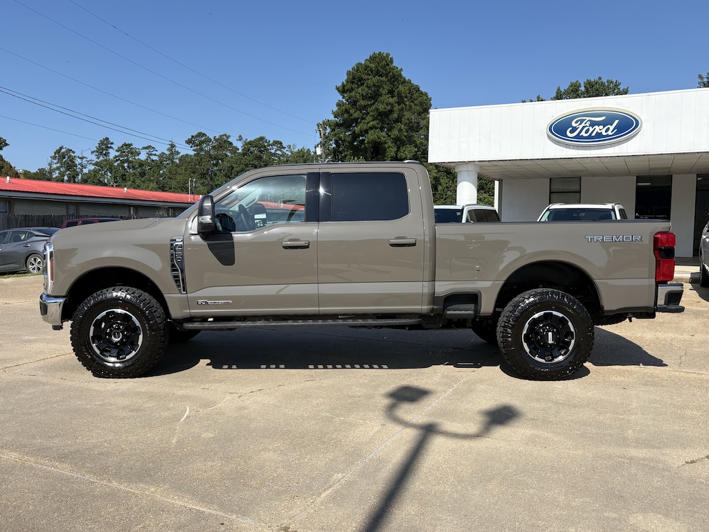 New 2026 Ford Super Duty F-250 SRW XLT Truck Crew Cab