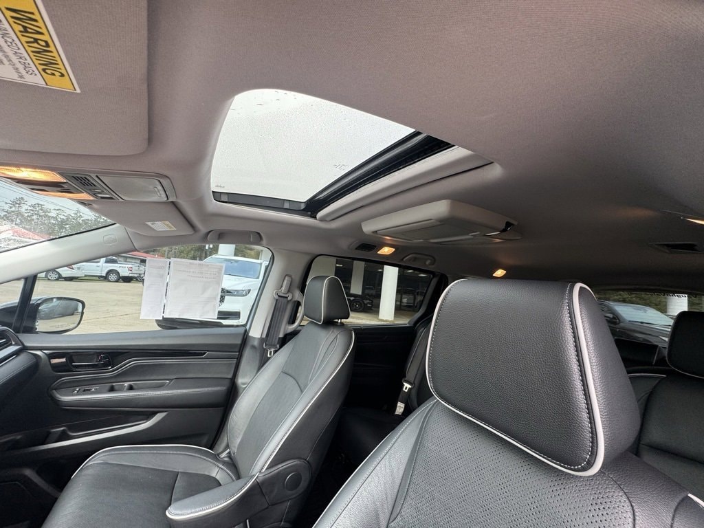 2023 Honda Odyssey Elite - Photo 11