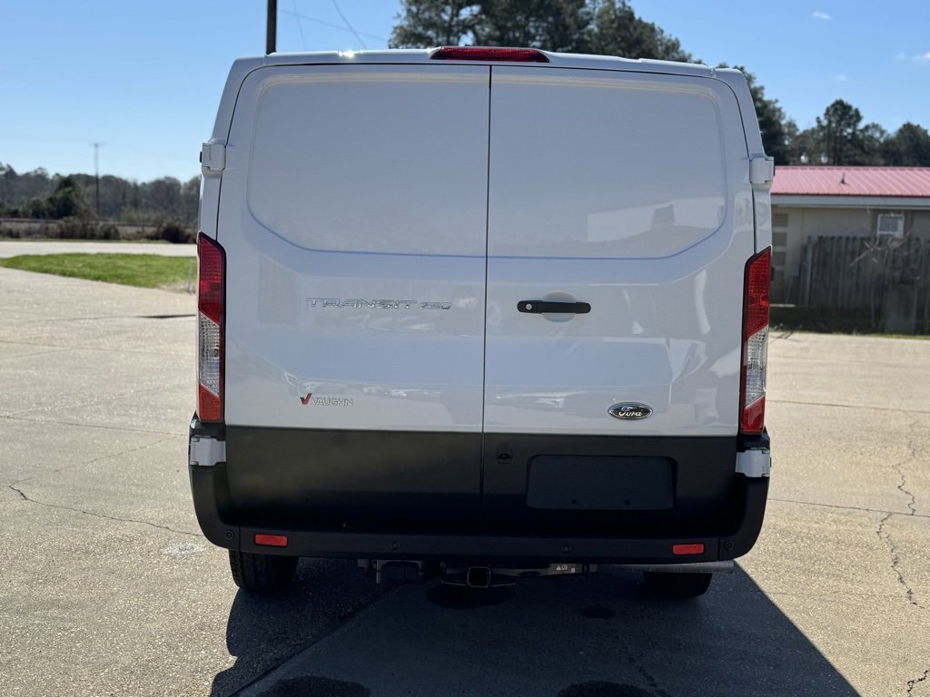 2025 Ford Transit Cargo Van photo 4