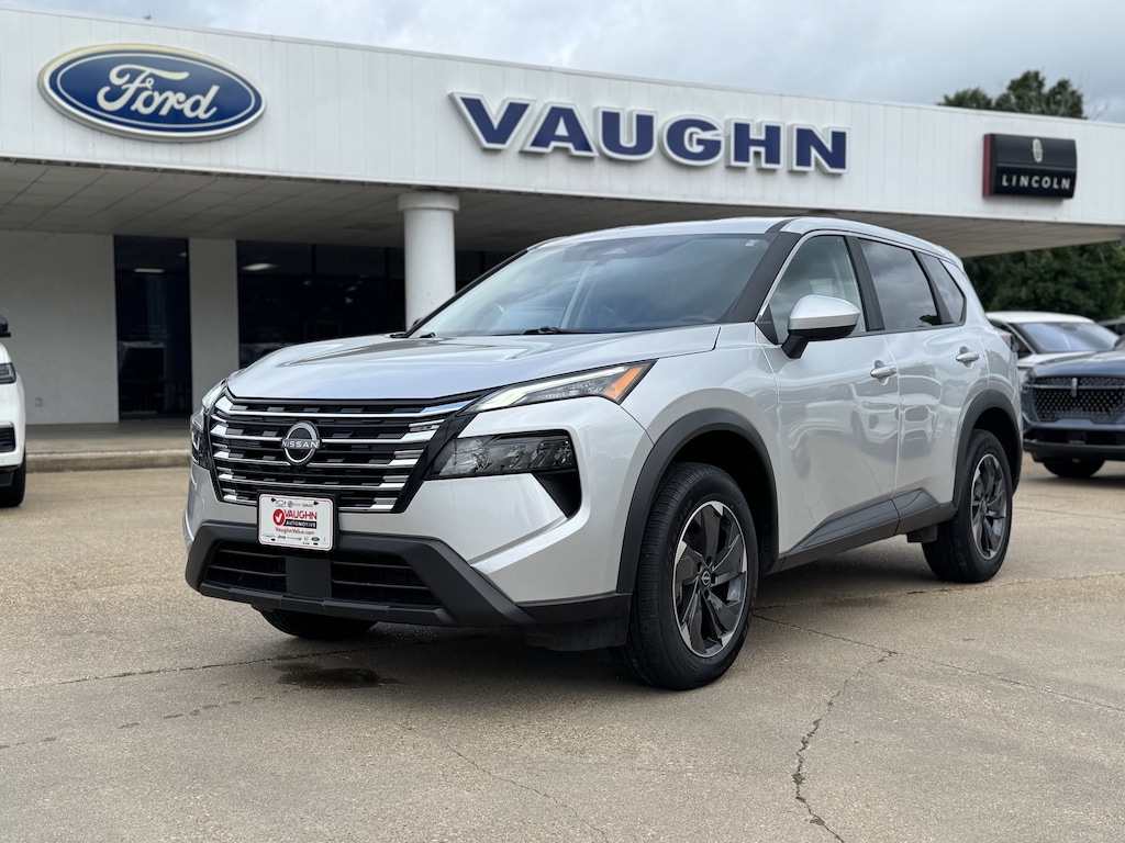 Used 2025 Nissan Rogue SV SUV