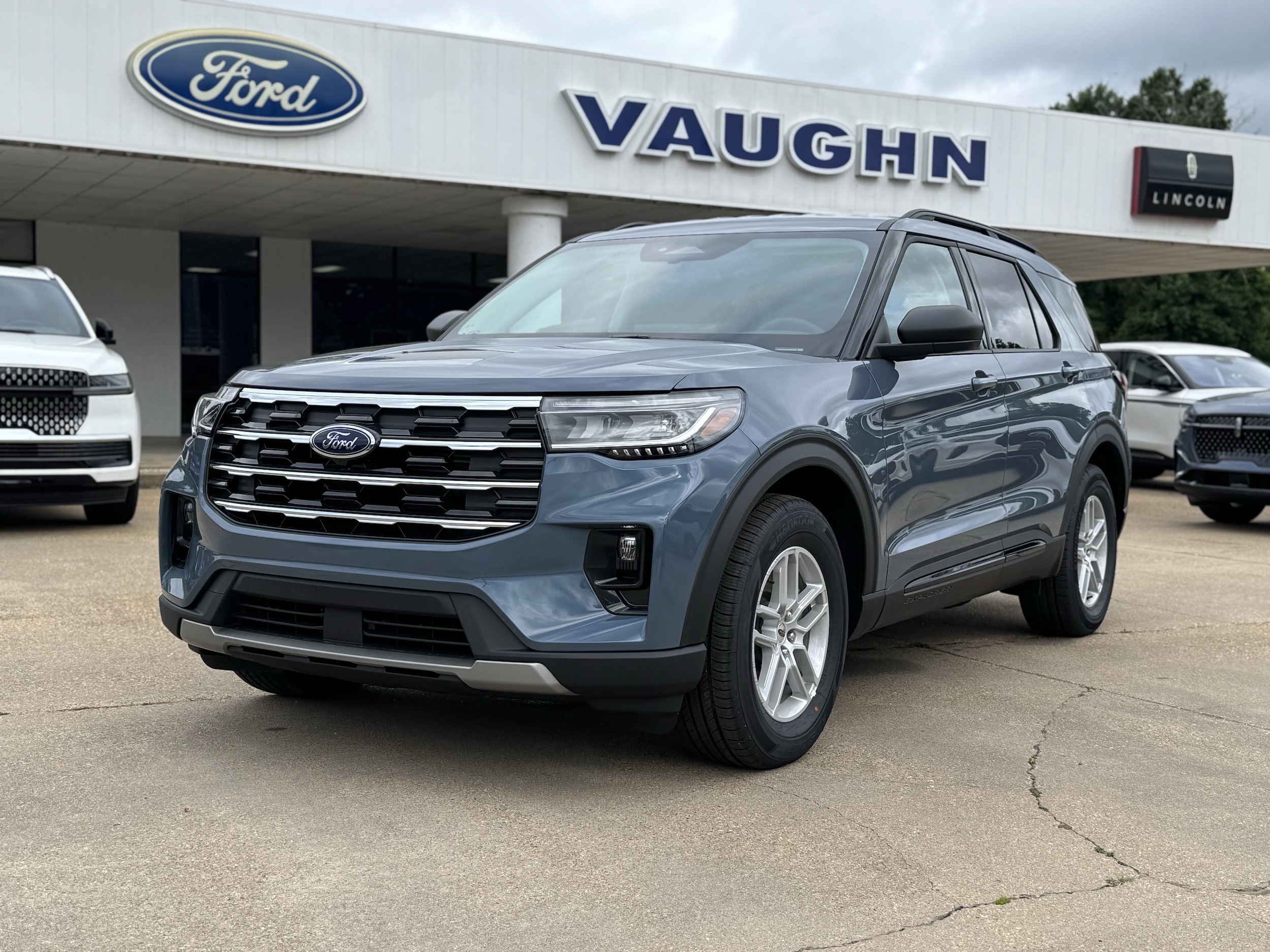 2026 Ford Explorer's photo
