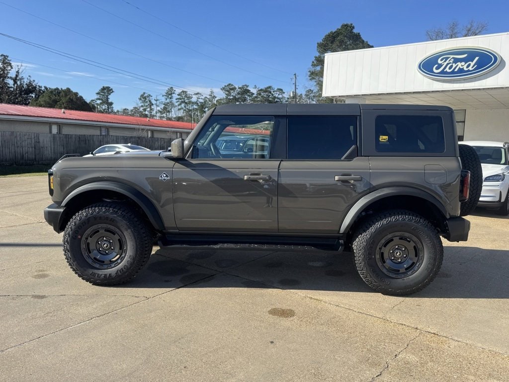 New 2025 Ford Bronco Outer Banks SUV