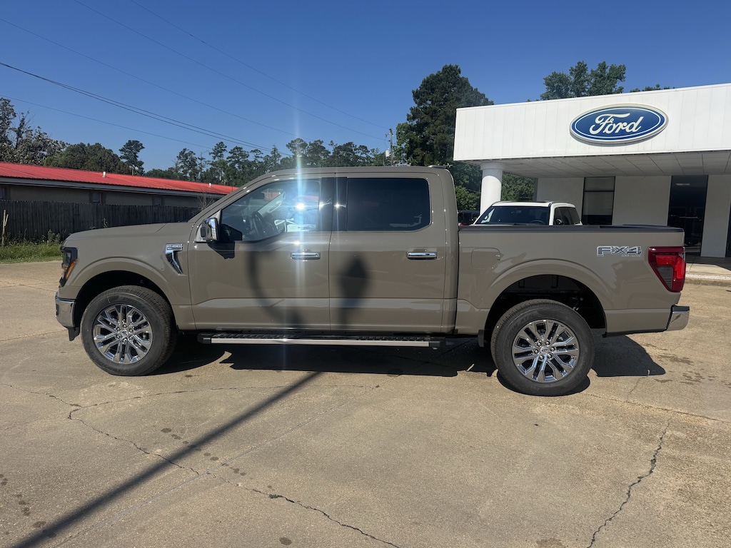 New 2026 Ford F-150 XLT Truck SuperCrew Cab