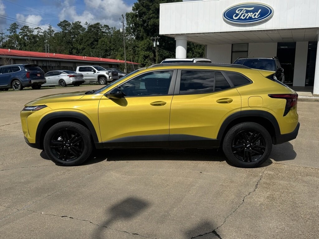 Used 2024 Chevrolet Trax ACTIV SUV