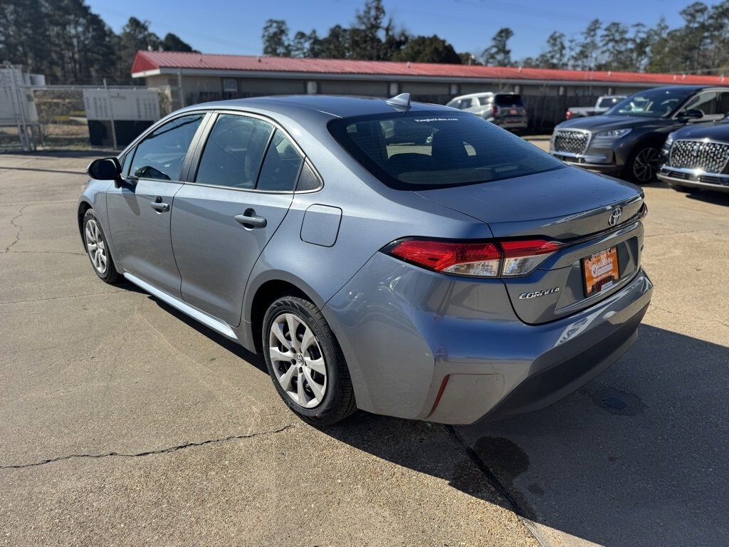 Used 2023 Toyota Corolla LE Sedan