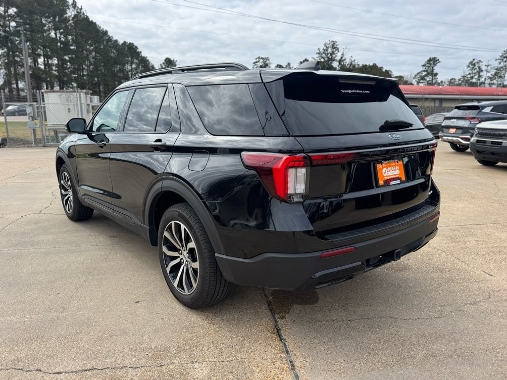 Used 2025 Ford Explorer ST-Line SUV
