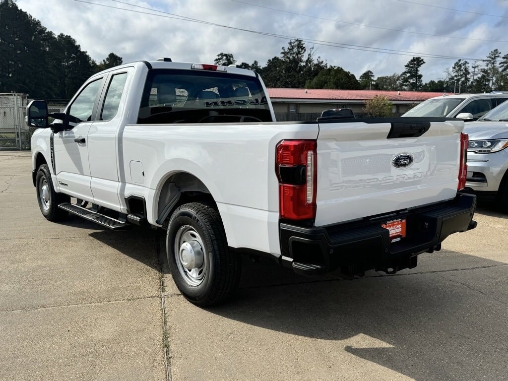 Used 2024 Ford F-350 XL Truck Super Cab