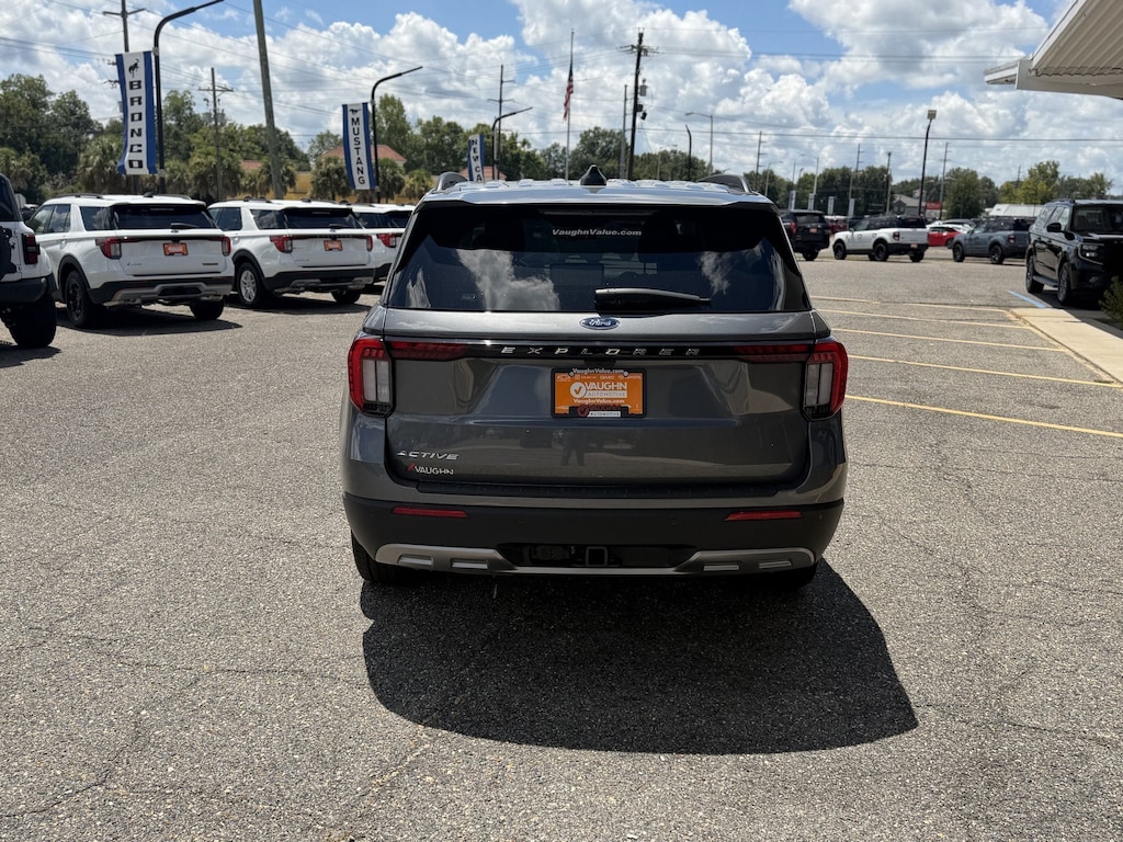 New 2026 Ford Explorer Active SUV