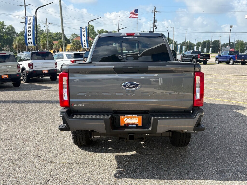 New 2026 Ford Super Duty F-250 SRW XL Truck Crew Cab
