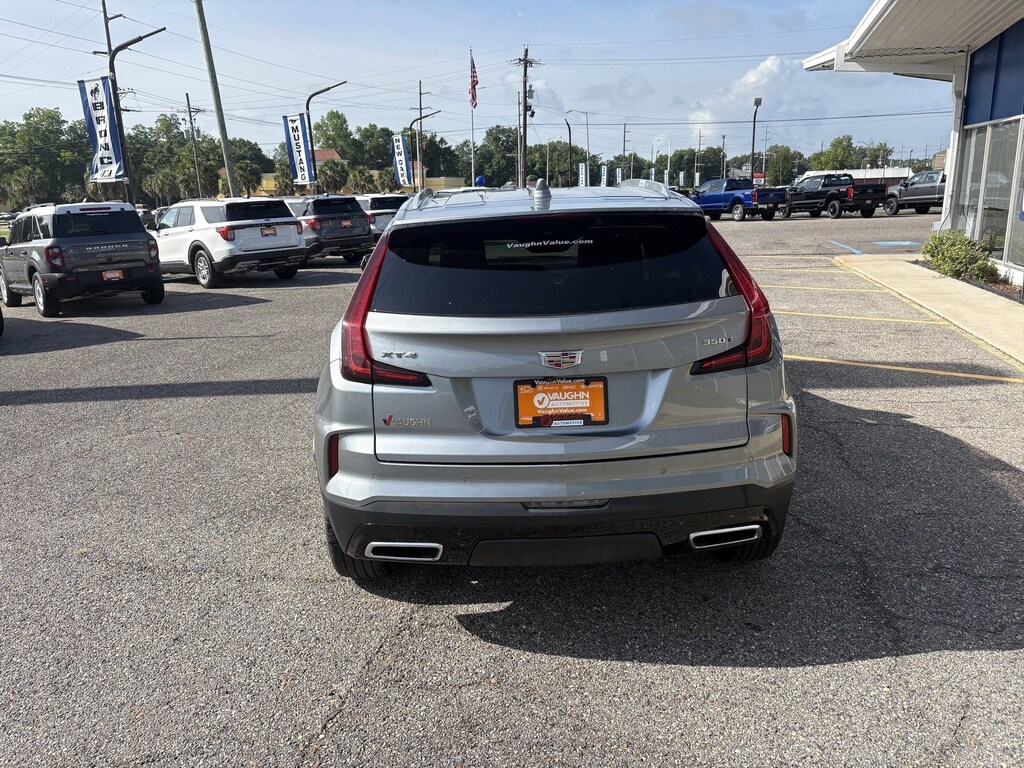 Used 2025 CADILLAC XT4 Premium Luxury SUV