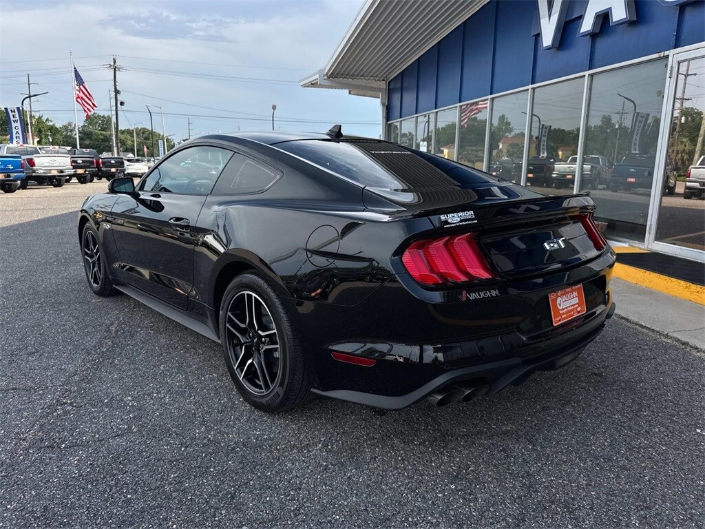 2022 Ford Mustang GT photo 4