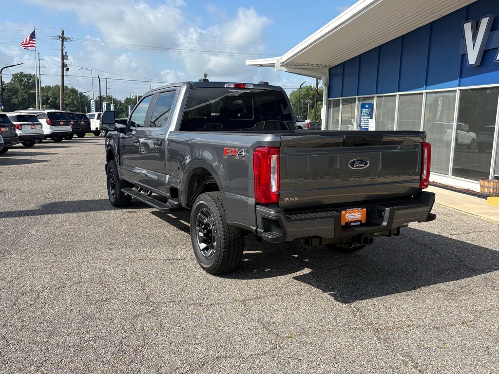 New 2026 Ford Super Duty F-250 SRW XL Truck Crew Cab