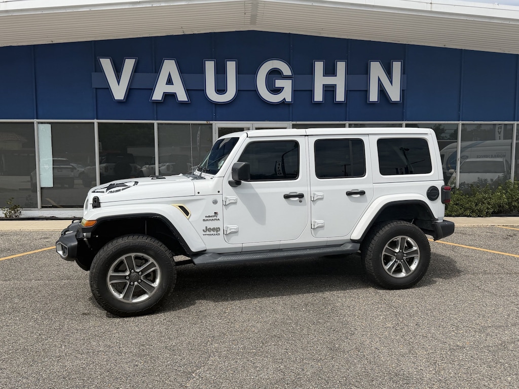 Used 2018 Jeep Wrangler Unlimited Sahara 4x4 SUV