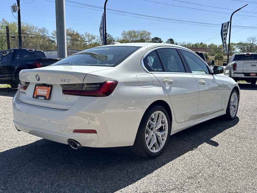 Used 2025 BMW 330i Sedan