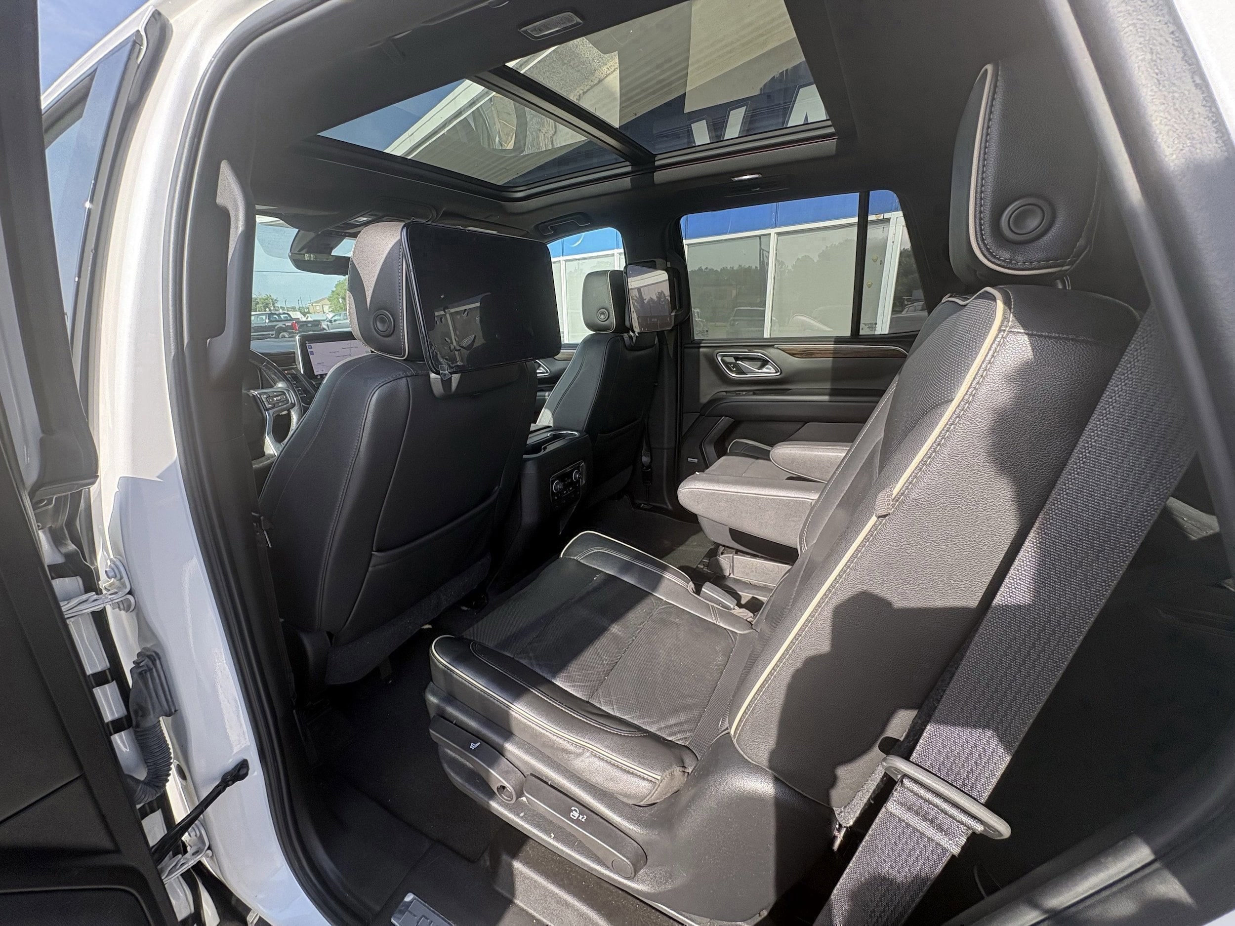 2021 Chevrolet Tahoe Premier - Photo 16