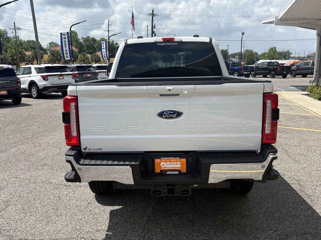 New 2026 Ford Super Duty F-250 SRW Lariat Truck Crew Cab