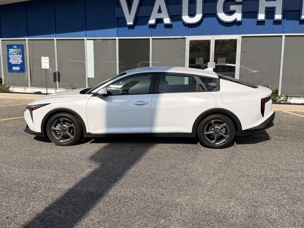 Used 2025 Kia K4 LXS Sedan