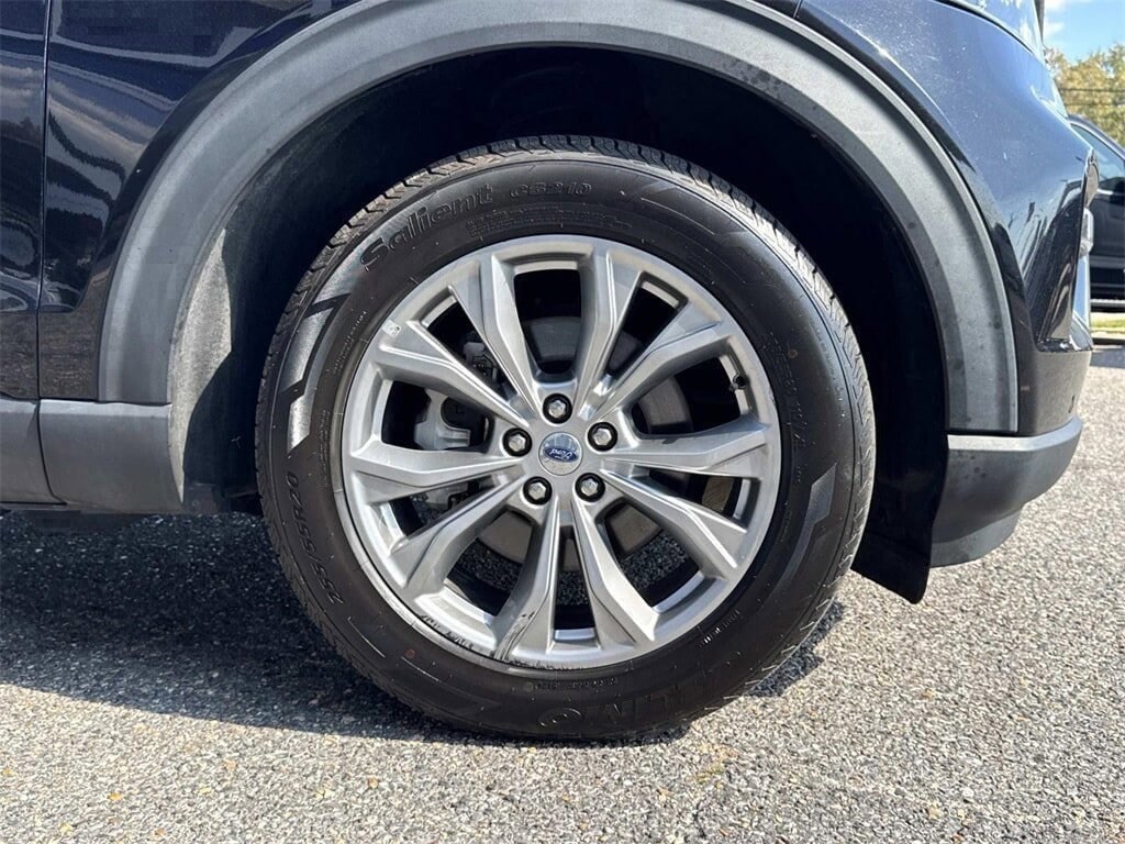 Used 2023 Ford Explorer Limited SUV