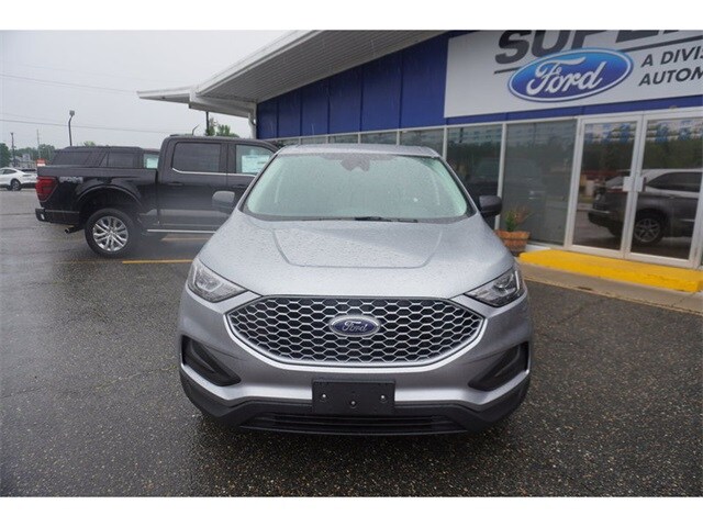 2024 Ford Edge SE photo 2