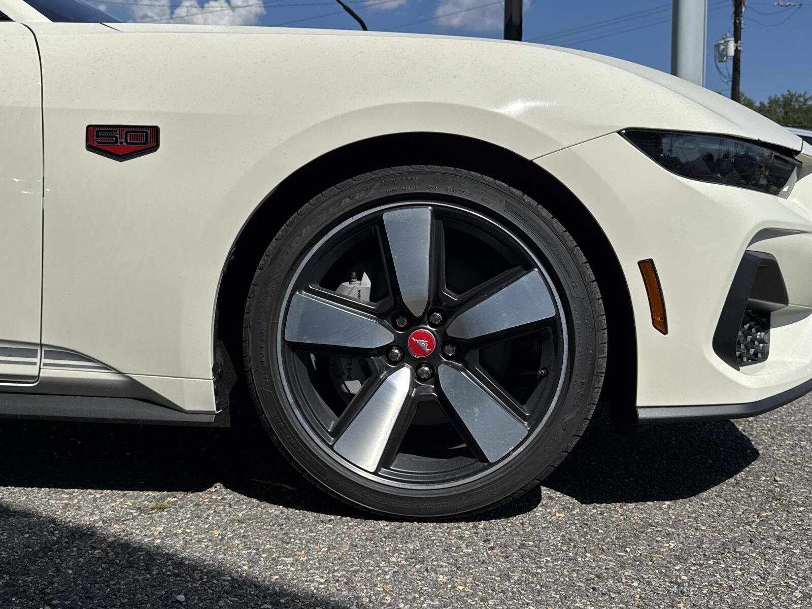 2025 Ford Mustang GT photo 3